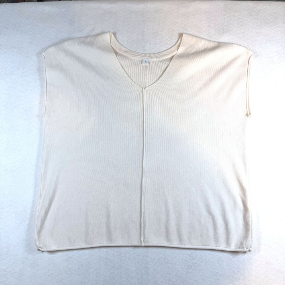 Sweater‎ Vest Ribbed Knit V-Neck Small Cream Womens Layering Top